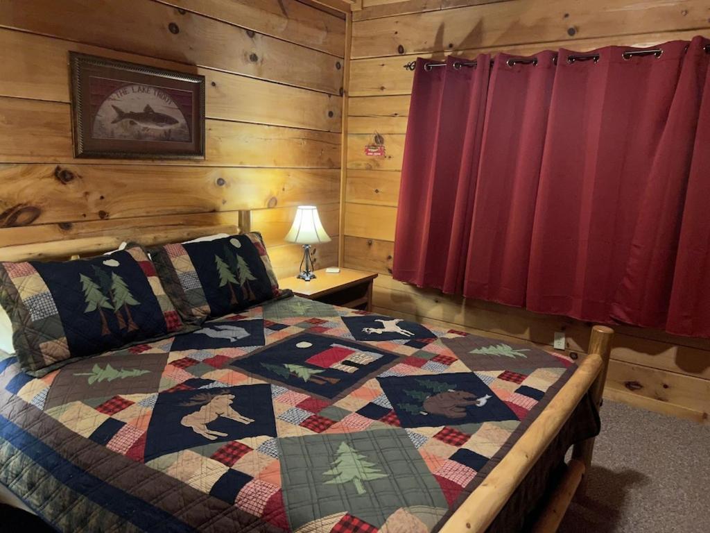 Story Brook: Beautiful True Log Cabin! Close To Dollywood, State Park, And More! Sevierville Exterior foto